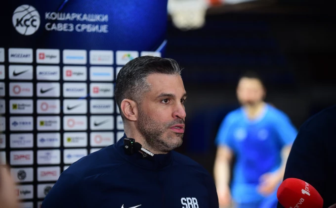 "Kapiten? Ko, ako ne Jokić! Bogdan rešava budućnost, Micić zdravstvene probleme..."